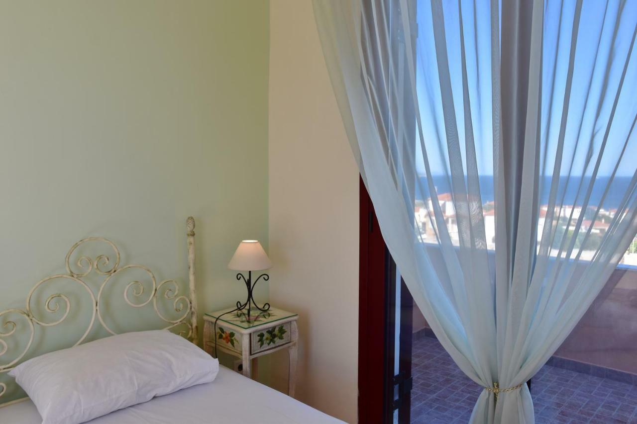 Anais Apartments Megás Limniónas 外观 照片